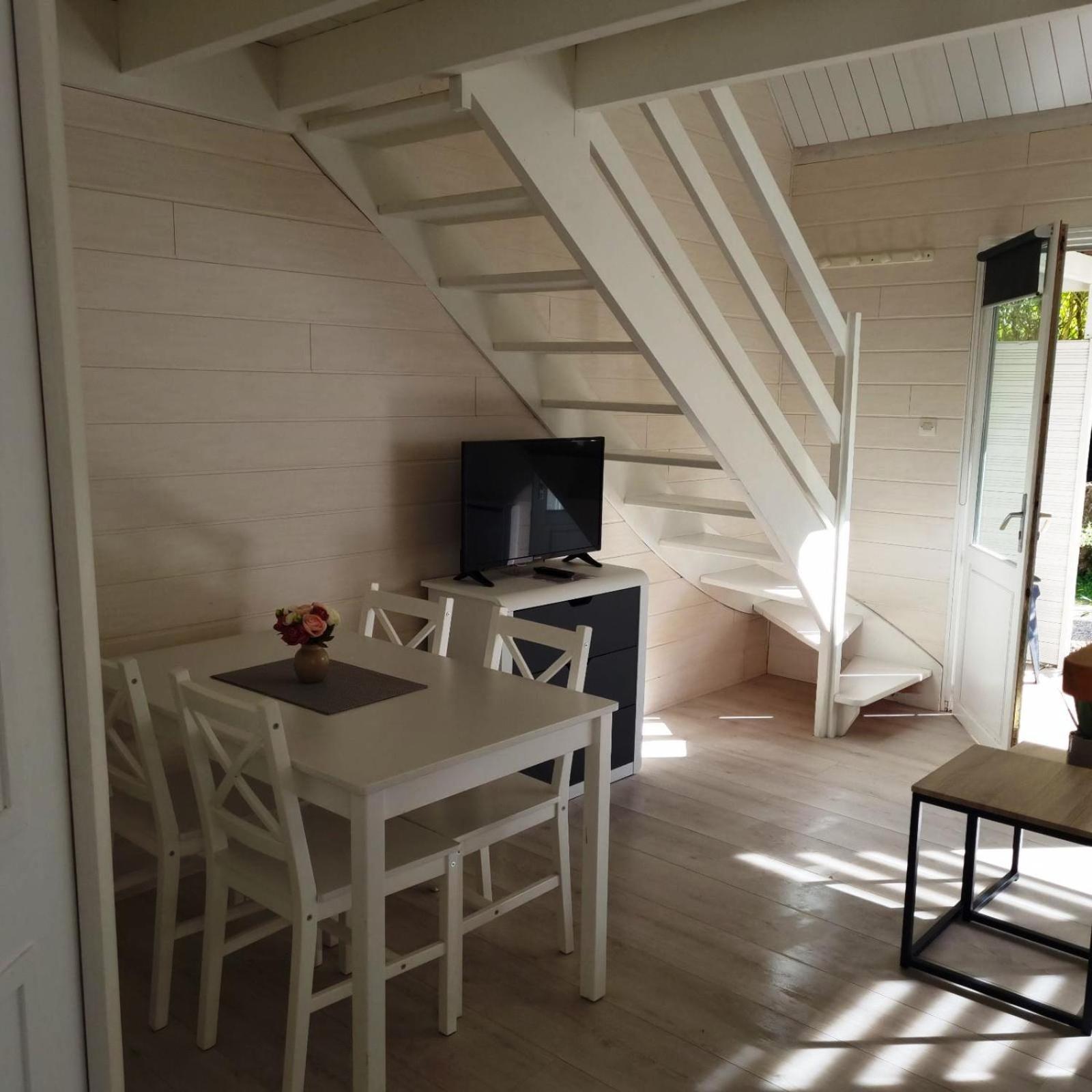 Les Chalets De Saumur, Piscine & Parc Boise, 100M Du Cadrenoir ห้อง รูปภาพ