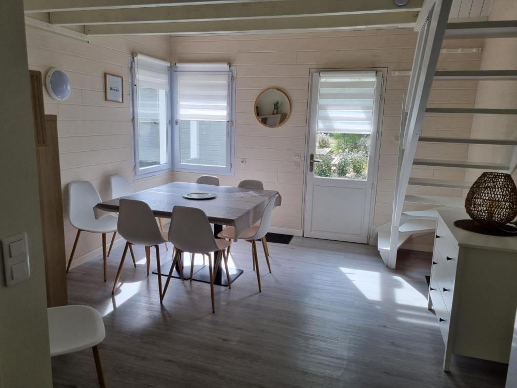 Les Chalets De Saumur, Piscine & Parc Boise, 100M Du Cadrenoir ภายนอก รูปภาพ